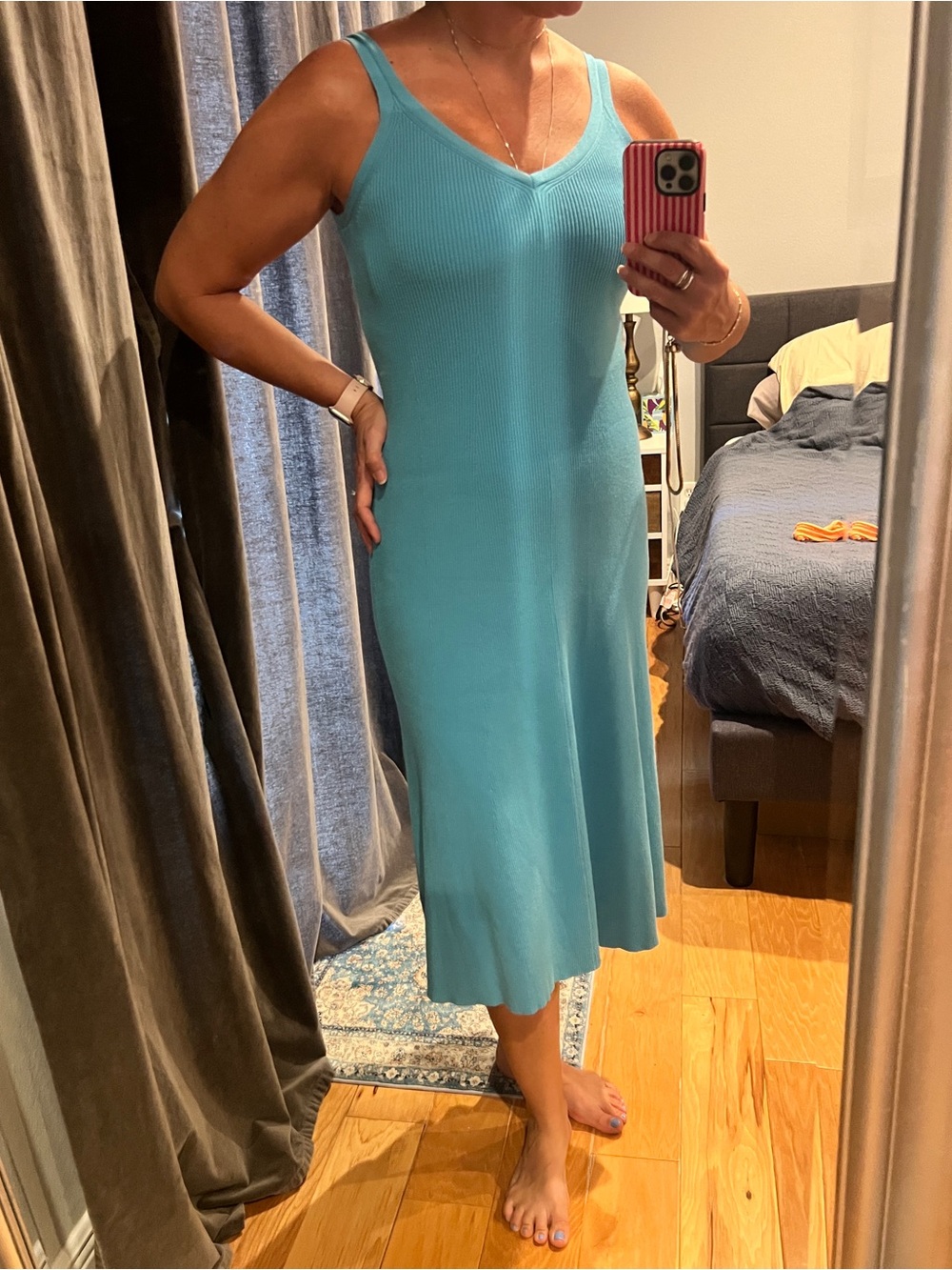 Elie Tahari 🩵 
Ribbed Knit A-Line Midi-Dress V-Neck in Aqua Blue 🩵